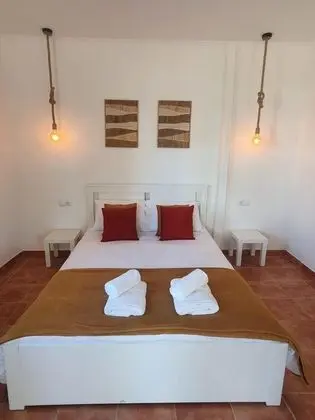 Ev, Özel Banyo, Havuz Manzaralı
