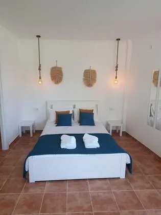 Ev, Özel Banyo, Havuz Manzaralı