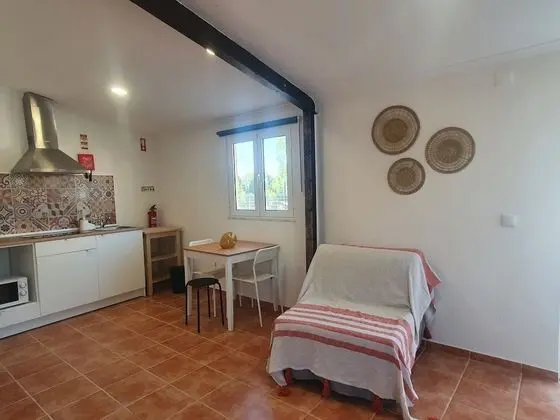 Ev, Özel Banyo, Havuz Manzaralı