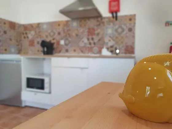 Ev, Özel Banyo, Havuz Manzaralı