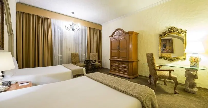 Master Suite Dos Camas