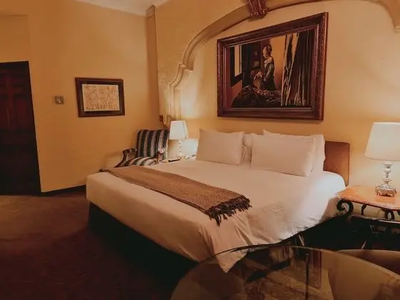 Master Suite King