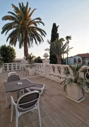 Deluxe Tek Büyük Yataklı Oda, 1 Büyük (Queen) Boy Yatak