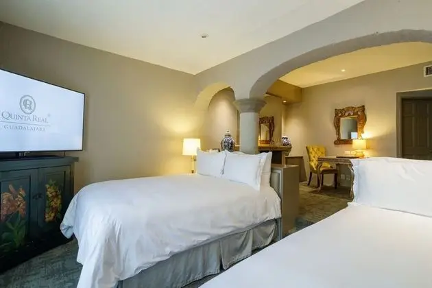 Master Suite Dos Camas
