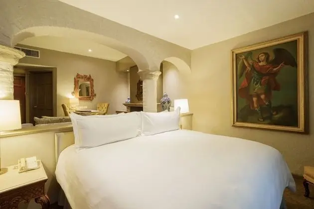 Master Suite King