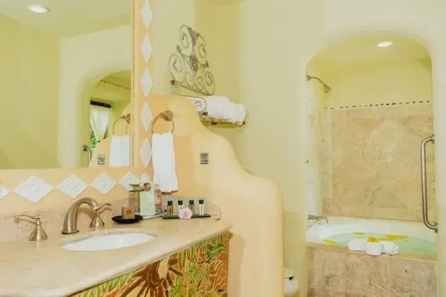 Master Suite King