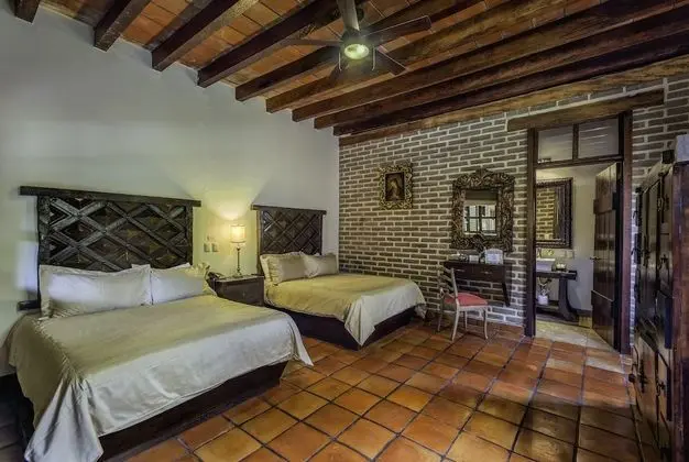 Standard Double Room with Garden View