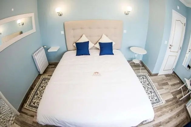 Süit, Havuz Manzaralı (Ceu)