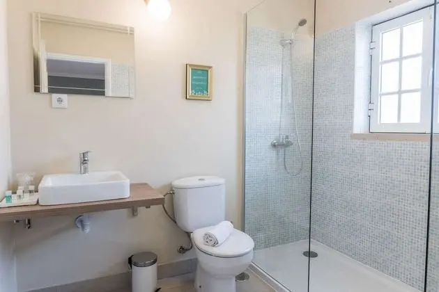 Süit, Havuz Manzaralı (Dourado)