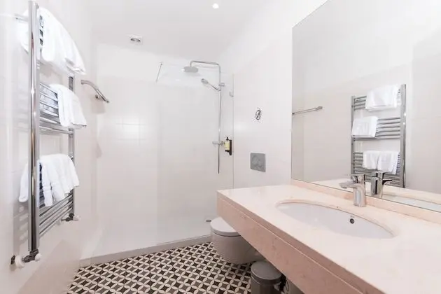 Junior Süit, Küçük Mutfak