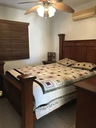 Ev, 3 Yatak Odası, Kişiye Özel Havuzlu, Avlu