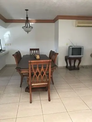 Ev, 3 Yatak Odası, Kişiye Özel Havuzlu, Avlu