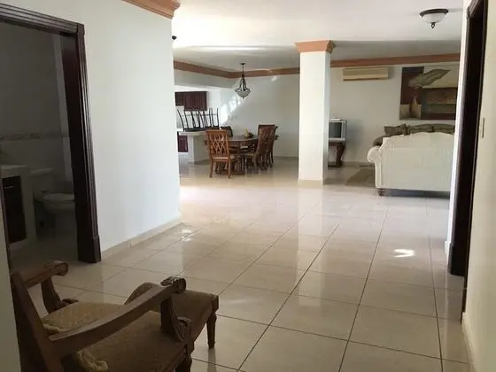 Ev, 3 Yatak Odası, Kişiye Özel Havuzlu, Avlu