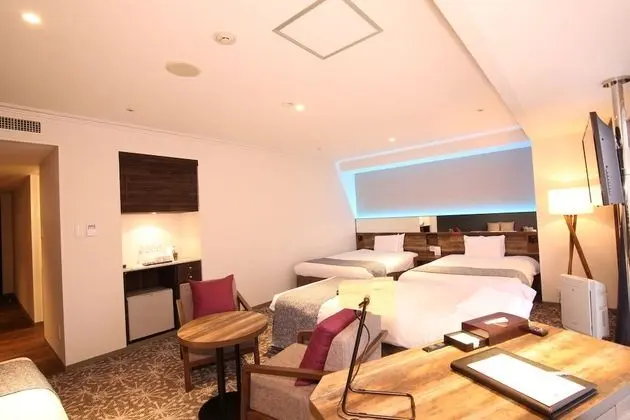 Grand İki Ayrı Yataklı Oda, Sigara İçilmez (Renovated/Modular Bath,WC Partition)