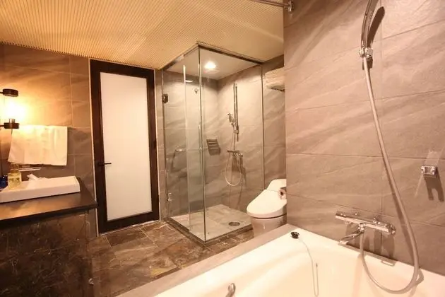 Grand İki Ayrı Yataklı Oda, Sigara İçilmez (Renovated/Modular Bath,WC Partition)