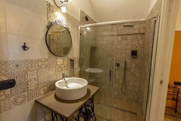 Romantic Üç Kişilik Oda