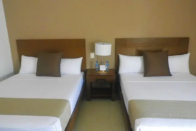 Master Suite Sunset View, 2 Queen Beds