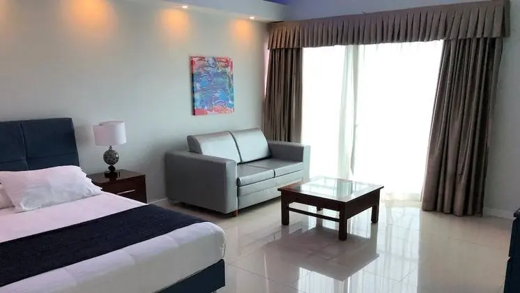 Premium Stüdyo, 1 En Büyük (King) Boy Yatak ve Çekyat
