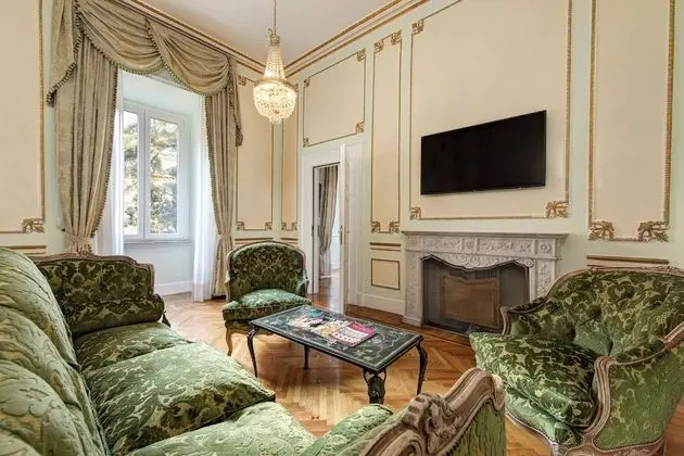 Süit, 1 Büyük (Queen) Boy Yatak