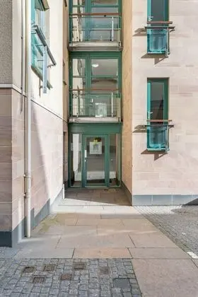 Apart Daire, 1 En Büyük (King) Boy Yatak