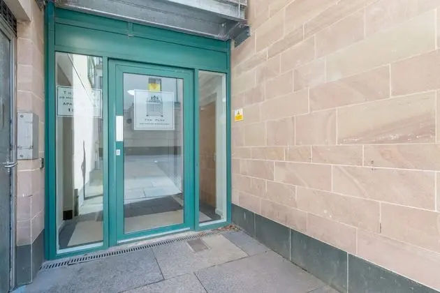 Apart Daire, 1 En Büyük (King) Boy Yatak