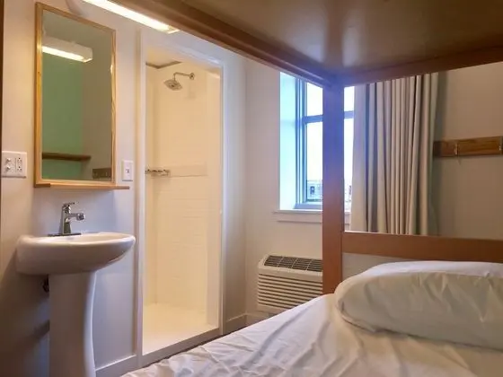Private 2-Bed Room with Ensuite