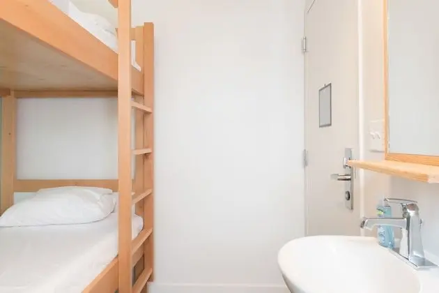Private 2-Bed Room with Ensuite