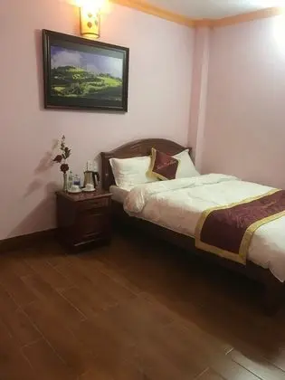 Tek Büyük Yataklı Oda, Dağ Manzaralı (No Aircon)