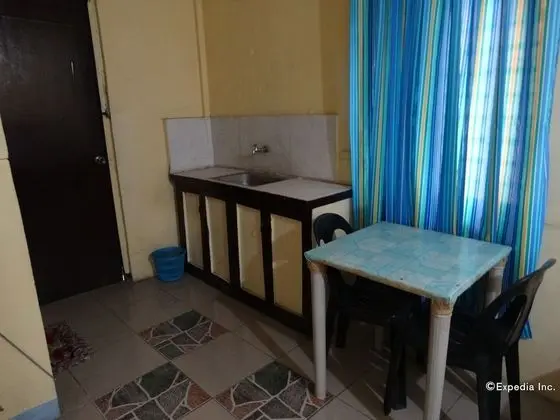 Standard Tek Büyük Yataklı Oda (Aircon)