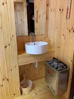 Luxury Tek Büyük Yataklı Oda, Sauna