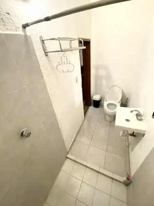 Basic Tek Büyük Yataklı Oda