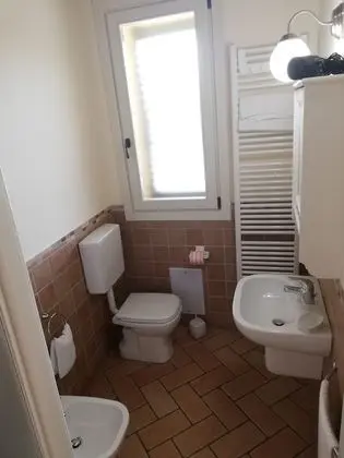 Tek Büyük Yataklı Oda, Tepe Manzaralı