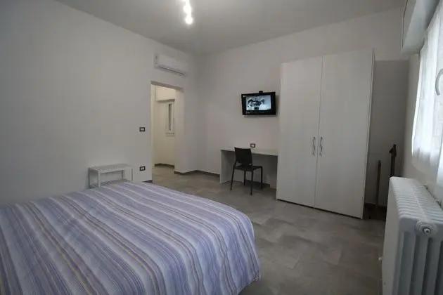 Comfort Tek Büyük Yataklı Oda, Bahçe Manzaralı