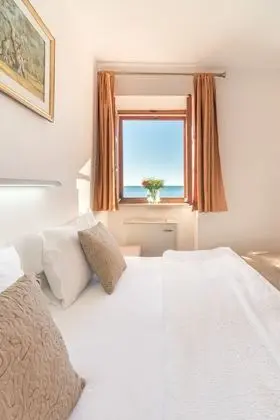 Stüdyo, Deniz Manzaralı