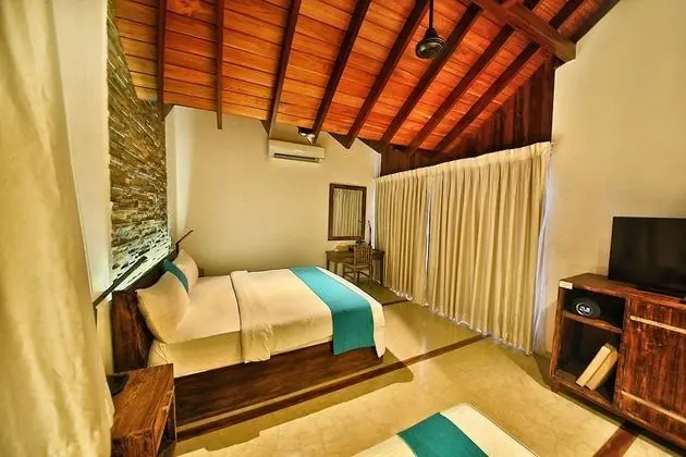 Super Deluxe Room
