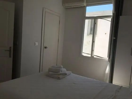 Üç Kişilik Oda