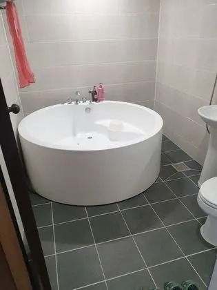 Family Oda (Round Bubble Bath 1 Double & 1 Futon)