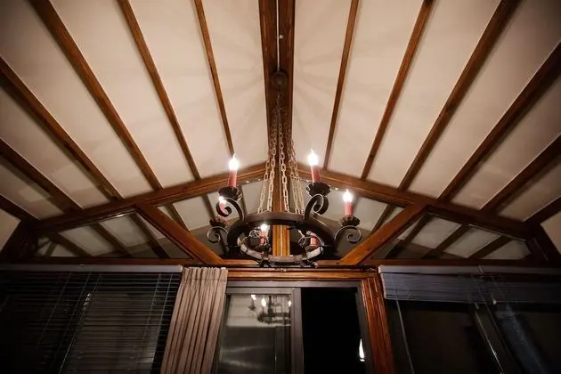 Traditional Tek Büyük Yataklı Oda, Bahçe Manzaralı