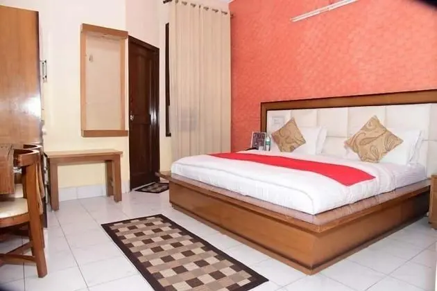 Super Deluxe Room