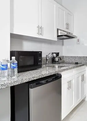 Standard Deluxe Room with Kitchenette