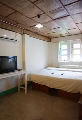 Standard Room (Downstairs)