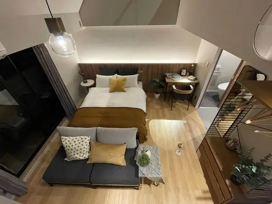Deluxe Tek Büyük Yataklı Oda