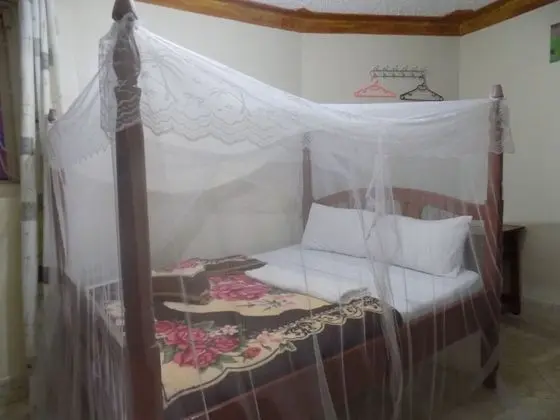 Tek Kişilik Oda, Sigara İçilmez, Dağ Manzaralı