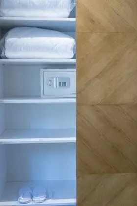 Economy Tek Büyük veya İki Ayrı Yataklı Oda