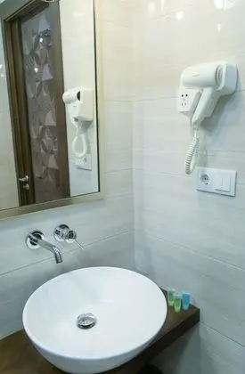 Economy Tek Büyük veya İki Ayrı Yataklı Oda