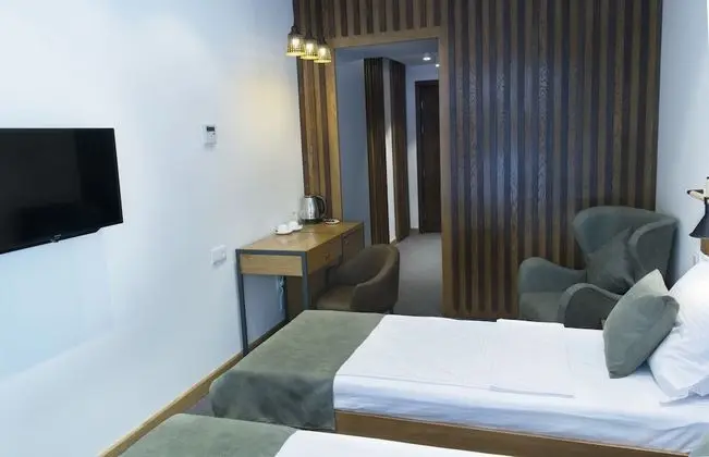 Standard Tek Büyük veya İki Ayrı Yataklı Oda