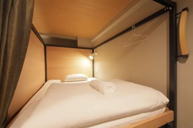Ortak Ranzalı Oda, Karma Ranzalı Oda (Bunk Bed)