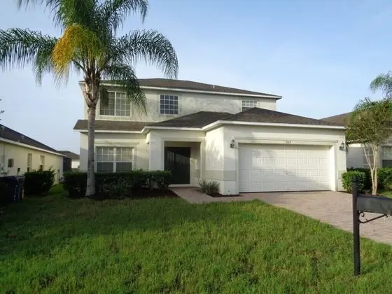 Villa (R1 Legacy Park 5 bed / 3 bath)