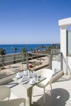 Tek Büyük Yataklı Oda, Deniz Manzaralı