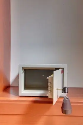 Standard Tek Büyük veya İki Ayrı Yataklı Oda